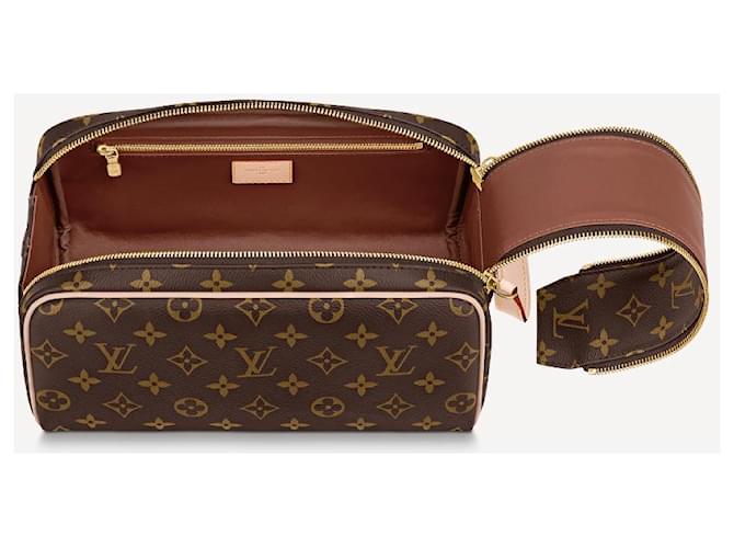 Louis Vuitton Monogram Canvas Dopp Kit Necessaire Marrone - vista 3