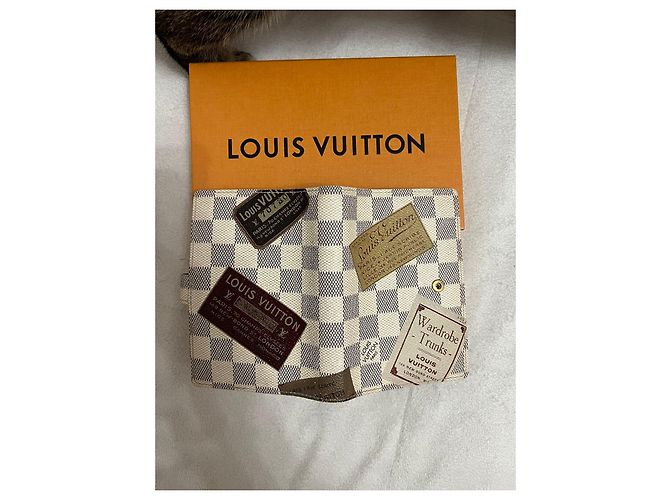Louis Vuitton Endbox de piel beige - vista 9