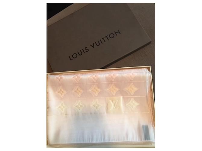 Louis Vuitton Monogram Vuitton Seidenstola Pink - Ansicht 11