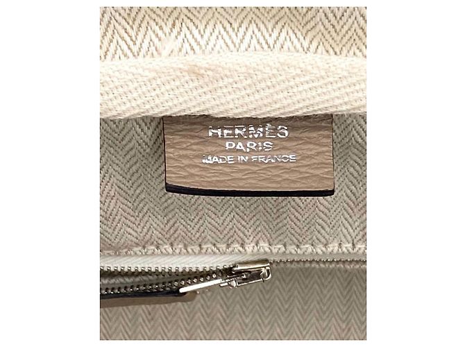 Borsa Hermès Victoria in pelle gris tourterelle PHW Grigio - vista 10
