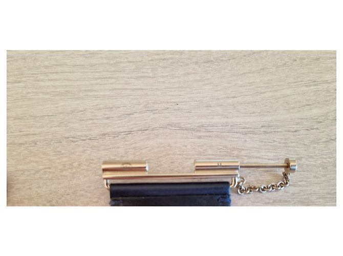 Chanel Bracciale in pelle blu navy con logo CC argento - vista 4