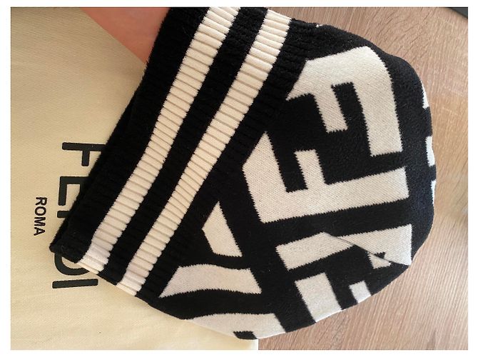 Fendi FF Mütze schwarz weiß Unisex Einheitsgröße - Ansicht 4