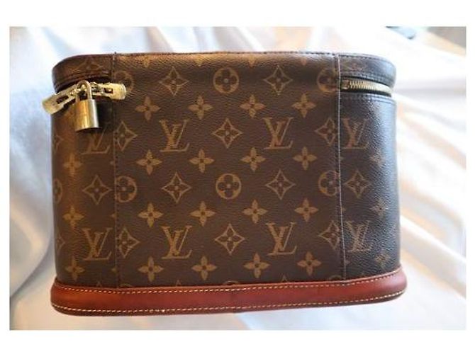 Louis Vuitton Vanity Nice Borsa da Viaggio Marrone - vista 5