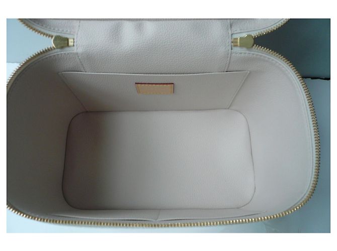 LOUIS VUITTON - NICE BB POOL MIST VANITY CASE - NUOVO Beige - vista 11