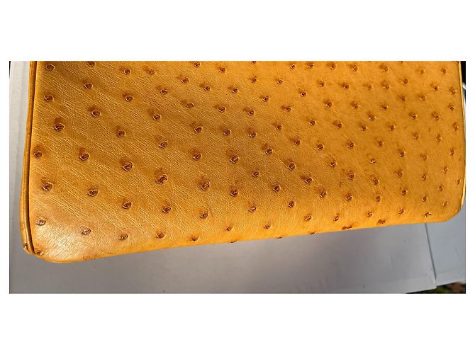 Hermès HERMES BIRKIN 35 Borsa in struzzo Zafferano PHW; 29R; 2006; con hardware dorato Giallo - vista 17