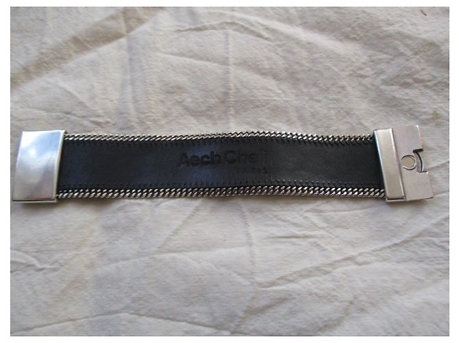 Autre Marque Geprägte Ledermanschette, Gemischt. Schwarz - Ansicht 4