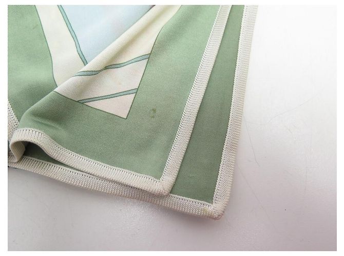Omnibus Hermès JOGO DE LENÇO HERMES DE ÔNIBUS E BRANCO JERSEY QUADRADO DE SEDA 90 lenço Verde - vista 12