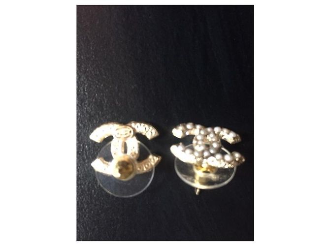 PERLEN-CHANEL-CC-OHRRINGE Golden - Ansicht 3