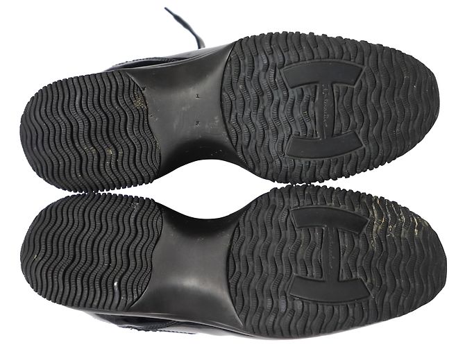 Sneakers Hogan Interactive con Borchie in Pelle Verniciata Nera Nero - vista 5