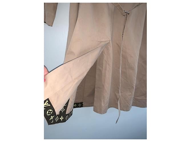 Louis Vuitton Gabardinas Beige - vista 8