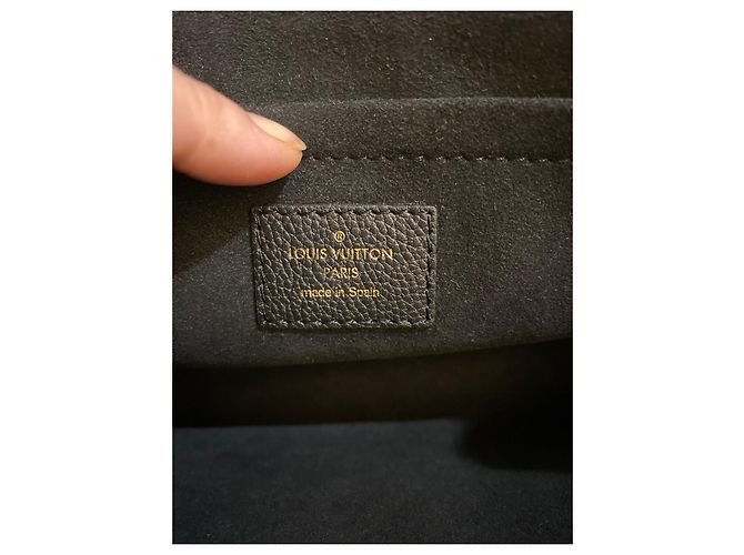 Saint Jacques Bolso Louis Vuitton Saint Placide de piel negra Negro - vista 2