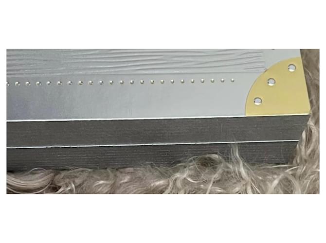 Louis Vuitton Regali VIP Grigio - vista 5