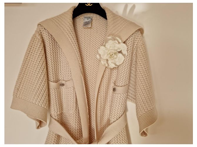 Abrigo de cashmere crema crudo con cinturón de CHANEL Blanco roto - vista 7