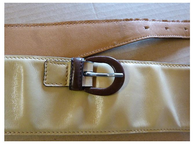 Breiter Burberry Gürtel aus Leder beige braun - Ansicht 7