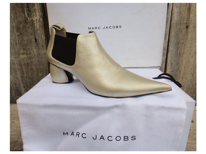 botas marc jacobs p 36,5 Nueva condición Dorado - vista 2