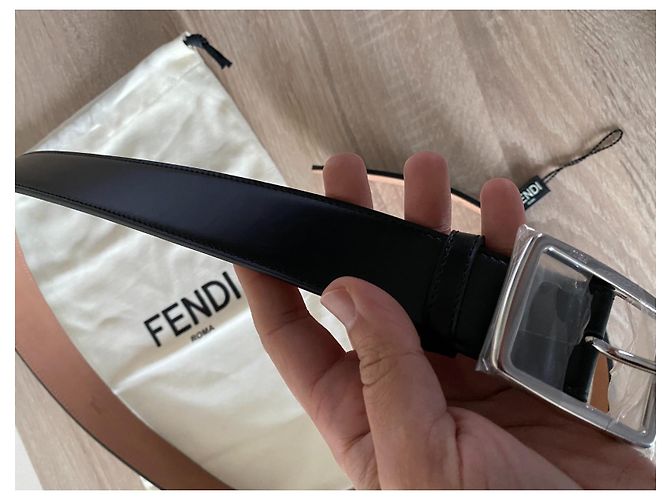 Nuova cintura fendi in pelle nera e argento 110cm Nero - vista 10