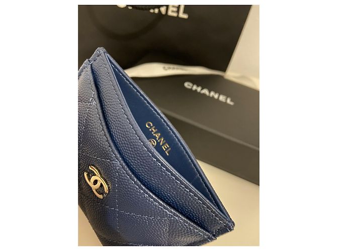 Chanel Tarjetero de piel caviar azul marino - vista 3