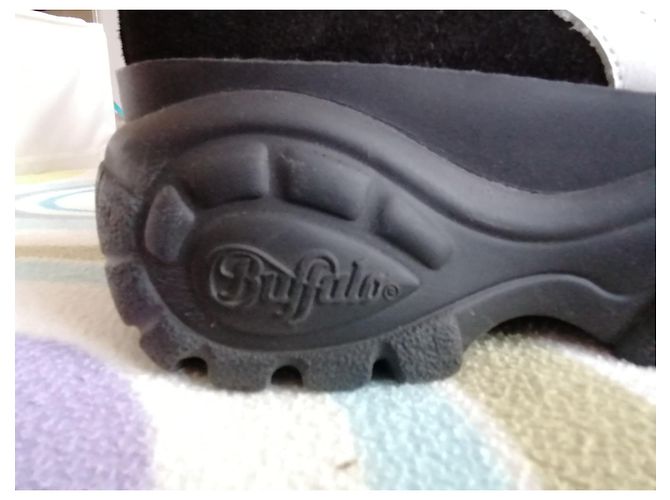 Buffalo London Puma x Büffel Schwarz - Ansicht 6