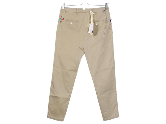 History Repeats Comisa 619 Beige - vista 2