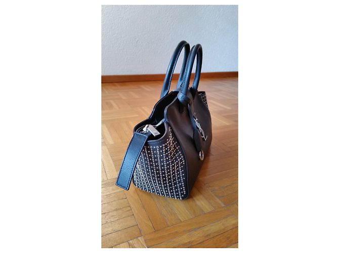 SAINT LAURENT CABAS B. BORSA IN PELLE CON BORCHIE Nero - vista 2