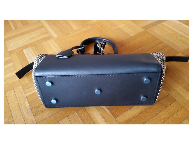 SAINT LAURENT CABAS B. BORSA IN PELLE CON BORCHIE Nero - vista 5