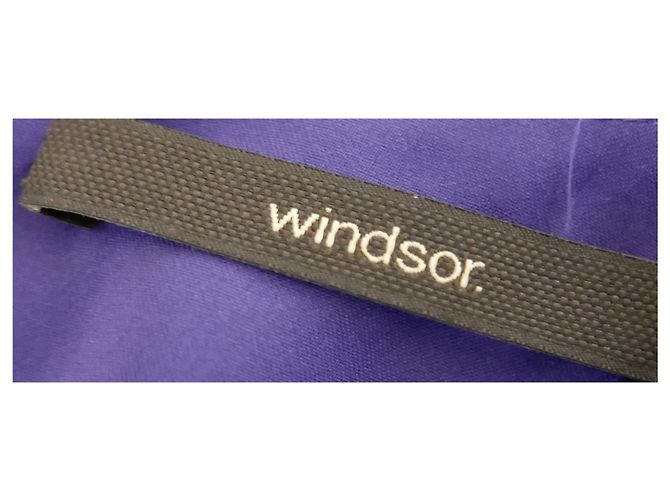 Windsor Lila Wollkleid mit verdrehter Taille - Ansicht 6
