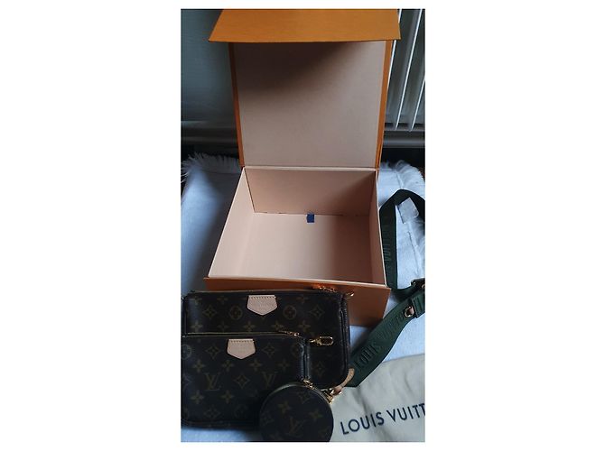 Louis Vuitton Multipochette Khaki Brown - view 2