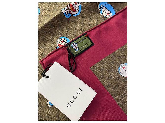 Bufanda Gucci x DORAEMON - vista 3