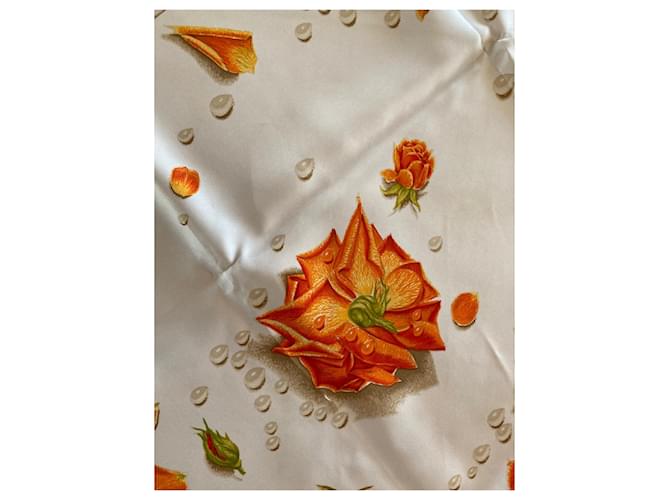 Hermès Hermes quadrato "Rose" Arancione Bianco sporco - vista 2