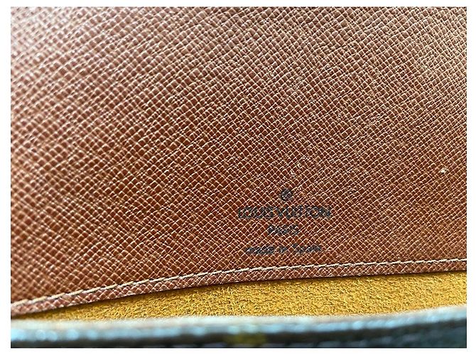Louis Vuitton Musette Tango lungo M51388 Marrone - vista 11