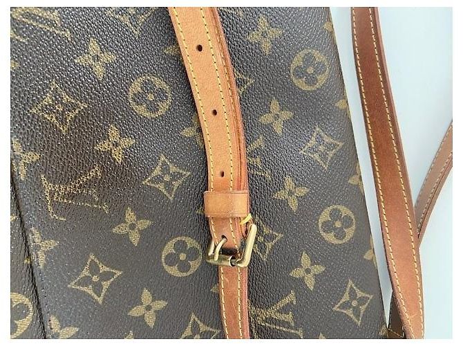 Louis Vuitton Musette Tango lungo M51388 Marrone - vista 4