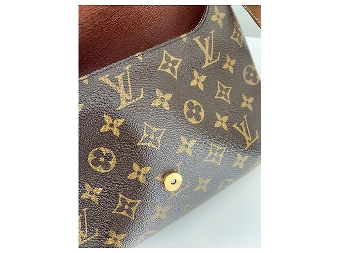 Louis Vuitton Musette Tango lungo M51388 Marrone - vista 5