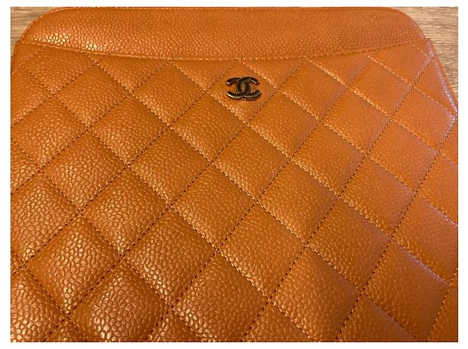 Chanel Purses, wallets, cases Caramel - view 3