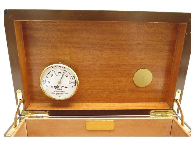 NUEVA BODEGA CAJA DE PUROS BREGUET MADERA LACADA VERDE 15X24CAJA DE PUROS DE MADERA VERDE CM - vista 6