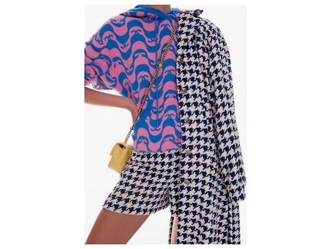 CHANEL Blaue und rosa Kaschmirpullover-Kollektion 2021 -T40 Mehrfarben - Ansicht 4