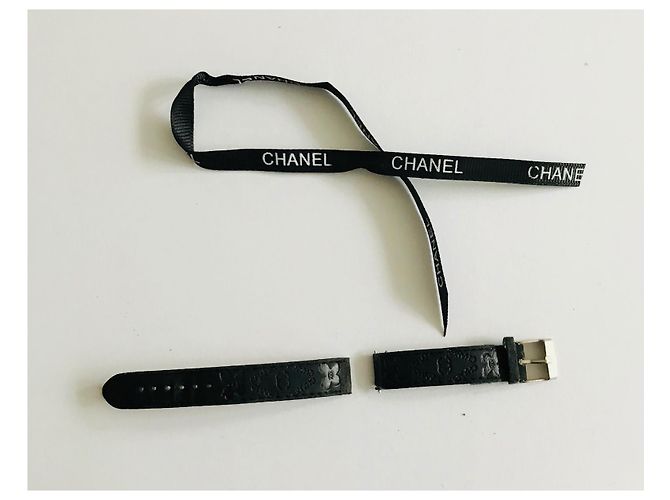 Chanel Pulseira de relógio de couro CC Preto Hardware prateado - vista 2