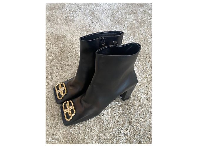 Botas Balenciaga BB de piel negra Negro - vista 3