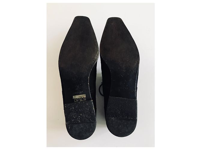 Chanel Chaussures en daim à lacets Noir - vue 16