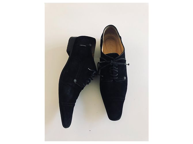 Chanel Chaussures en daim à lacets Noir - vue 8