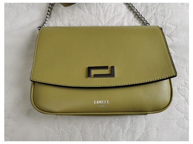 Lancel Handtasche aus Leder Pistaziengrün Olivgrün - Ansicht 5