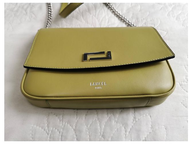 Lancel Handtasche aus Leder Pistaziengrün Olivgrün - Ansicht 9