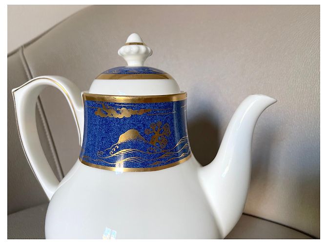 cafetière Cartier Bone China Or 24k "La Maison du Shogun" Blanc Bleu Doré - vue 2