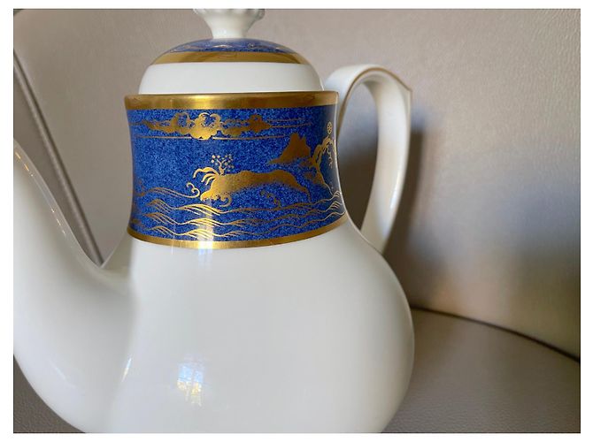 cafetière Cartier Bone China Or 24k "La Maison du Shogun" Blanc Bleu Doré - vue 3