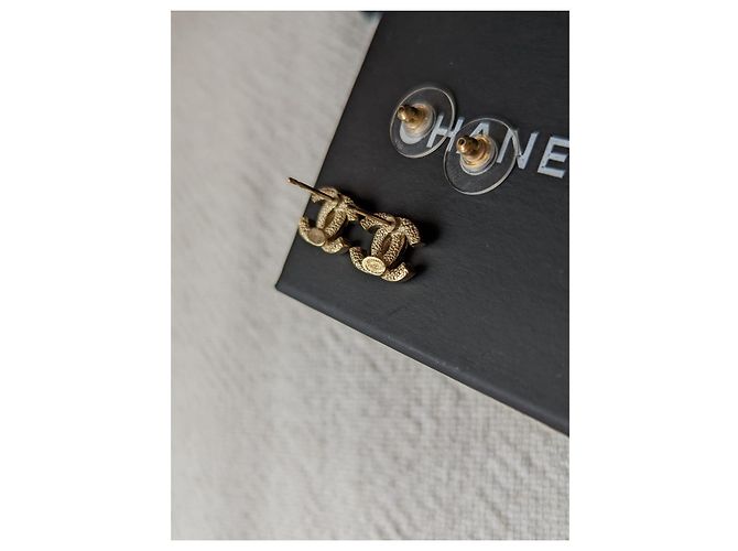 Chanel CC F16V Logo GHW Orecchini di cristallo classici senza tempo D'oro - vista 5