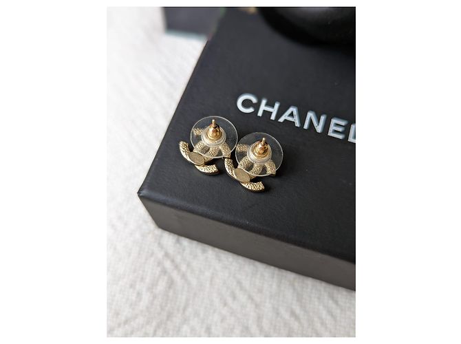 Chanel CC F16V Logo GHW Orecchini di cristallo classici senza tempo D'oro - vista 7