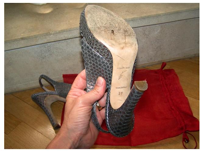 Rene Caovilla Python Sandalen mit Plateau Beige - Ansicht 4