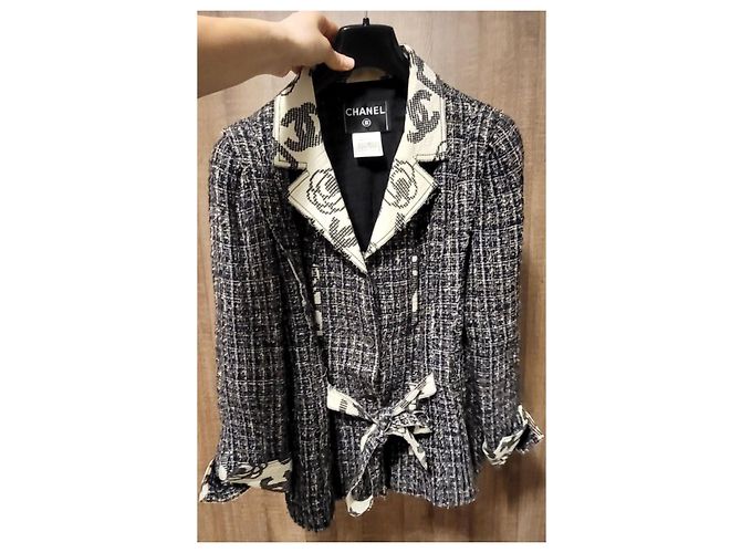 Cambon Chanel Tweed Jacke mit Kamelienmotiv Größe 42 Mehrfarben - Ansicht 2