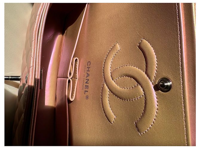 2.55 Sac Chanel Piel de ternera irisada y metal plateado Rosa - vista 17