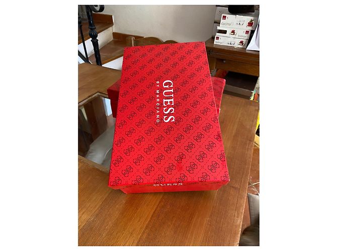 Sandali Guess in pelle marroni con cristalli Marrone - vista 2
