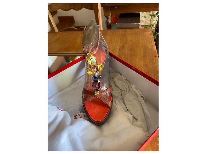 Sandali Guess in pelle marroni con cristalli Marrone - vista 3